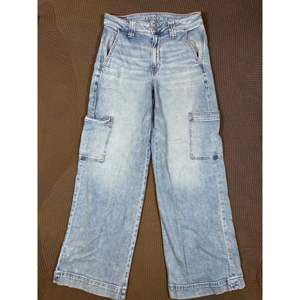 k7: American Eagle Super High Rise Baggy Wide Leg Jeans size 6